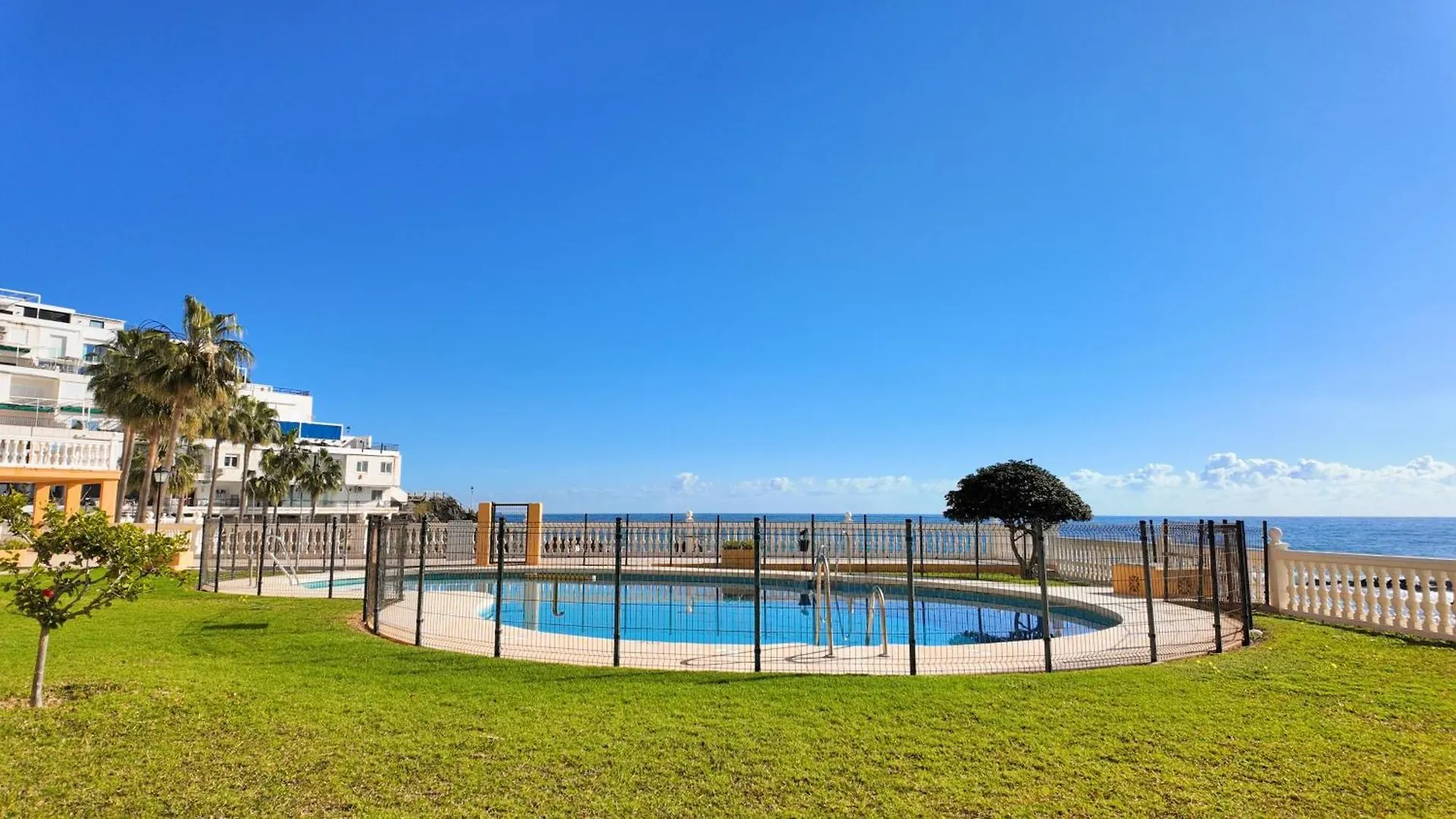 Apartment Torremuelle Paradise Sun & Beach By Casa Del Sol Hr Benalmadena